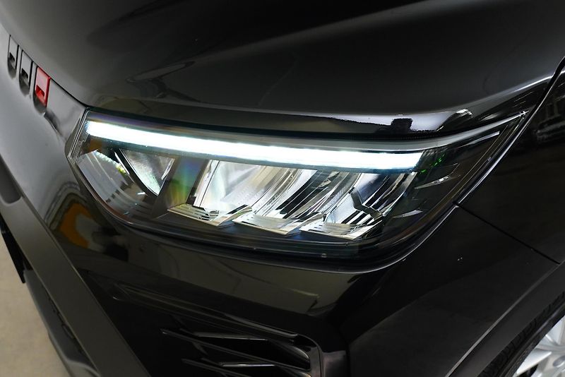 SsangYong Tivoli - fotka 9 z 27