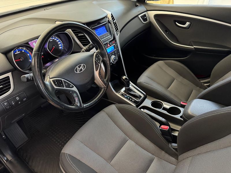Hyundai i30 (2016) 1.6 CRDI 81 KW - CZ - AUT - fotka 7 z 18