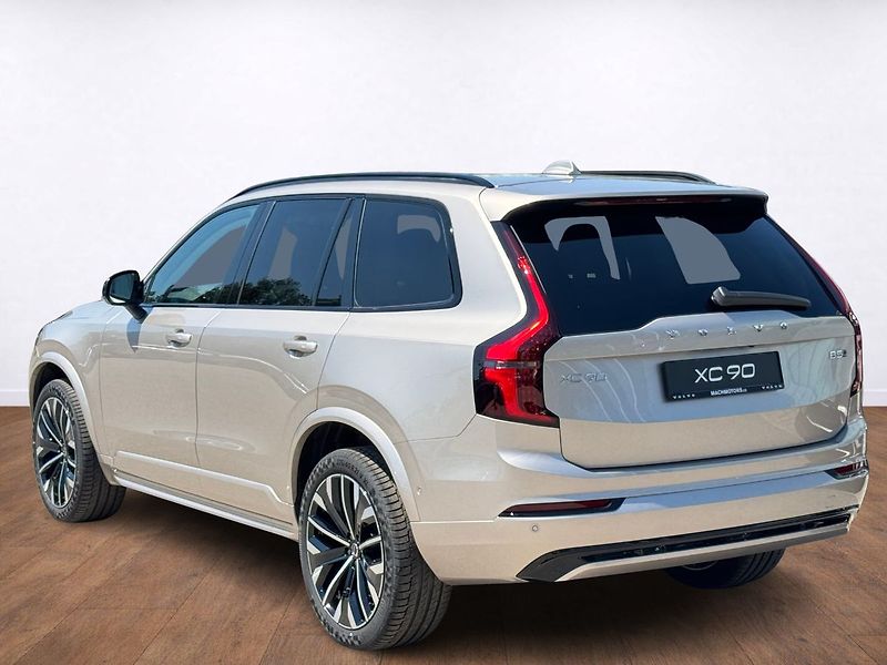 Volvo XC90 (2026) PLUS B5, kamery 360°, ventilac - fotka 3 z 23