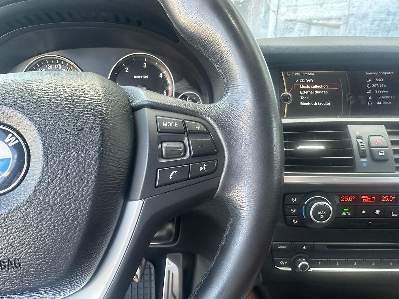 BMW X3 (2010) 135KW, XDRIVE 20D - fotka 22 z 28