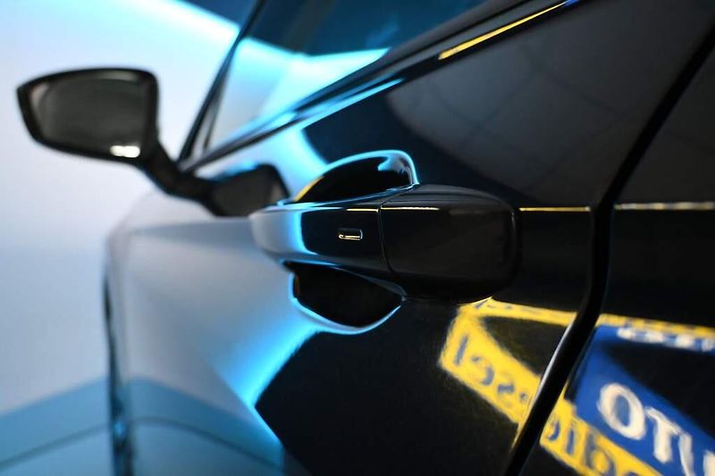 Volkswagen Tiguan (2022) 2.0 4Motion LED DSG Life ACC T - fotka 28 z 38