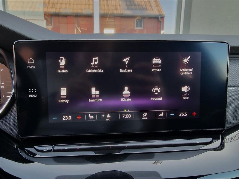 Škoda Octavia 2.0TDI Style, původ ČR,1.Maj. - fotka 25 z 50