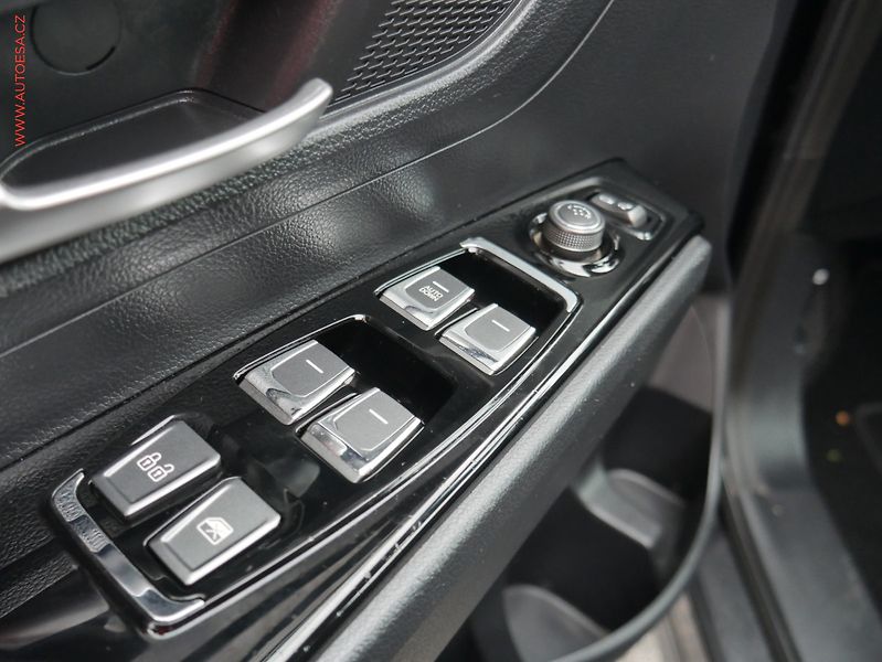 SsangYong Korando (2022) 1.5 TGDi AWD, 1.maj,ČR, AT - fotka 14 z 22