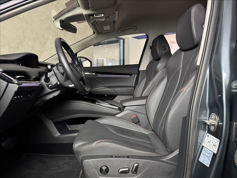 Škoda Enyaq 80 LED Matrix Assist Tepelko - fotka 22 z 49
