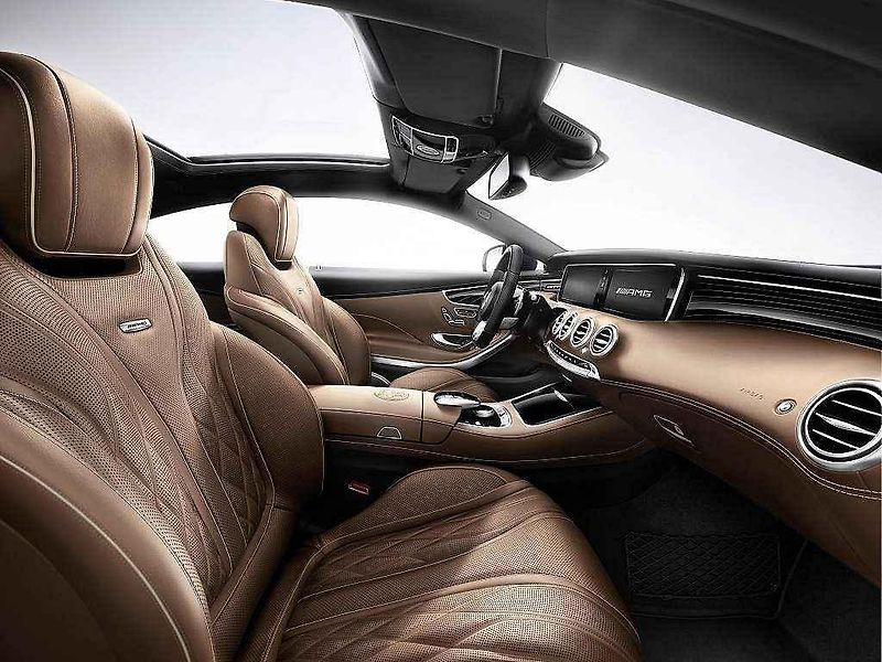 Mercedes-Benz S 65 AMG Coupé.