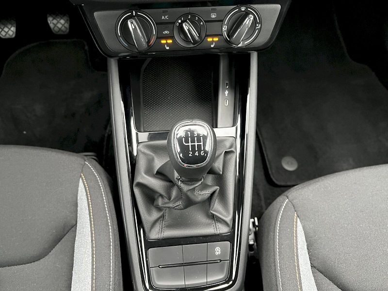 Škoda Scala (2025) 1,0TSI 85KW SELECTION - fotka 17 z 20