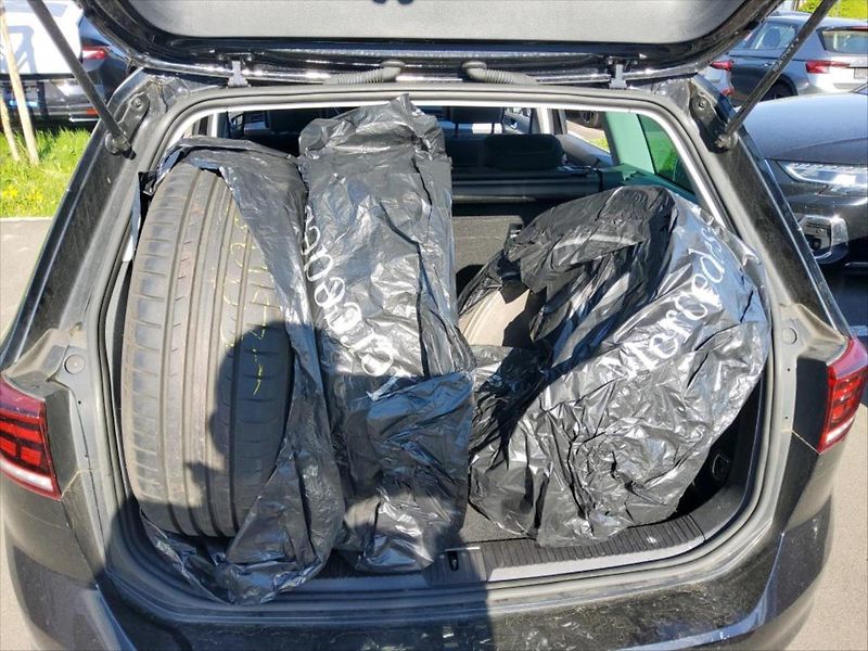 Volkswagen Passat 2,0 TAŽNÉ,KAMERA - fotka 4 z 8