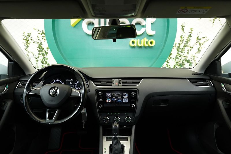 Škoda Octavia - fotka 5 z 21