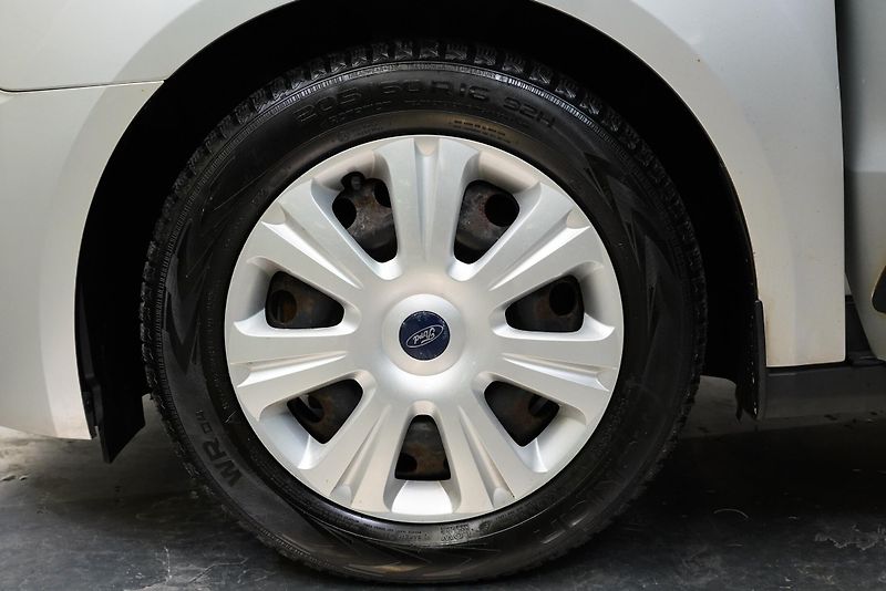 Ford Transit Connect - fotka 10 z 24