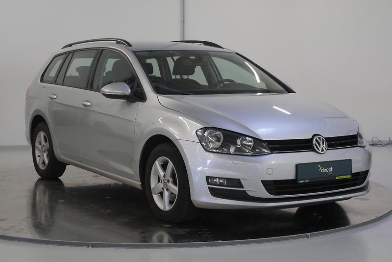 Volkswagen Golf - fotka 8 z 29