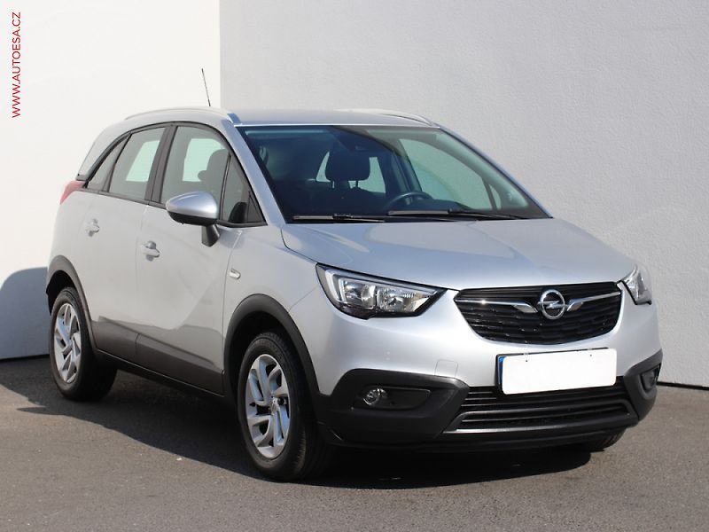Opel Crossland X (2019) 1.2, Innovation - fotka 1 z 3