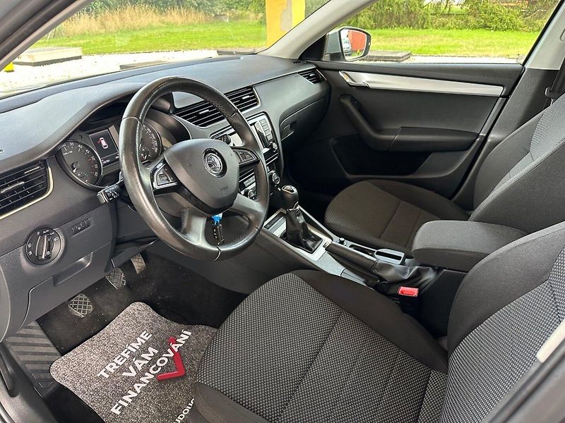 Škoda Octavia (2014) 1.6TDi NAVI,GARANCE KM - fotka 7 z 15