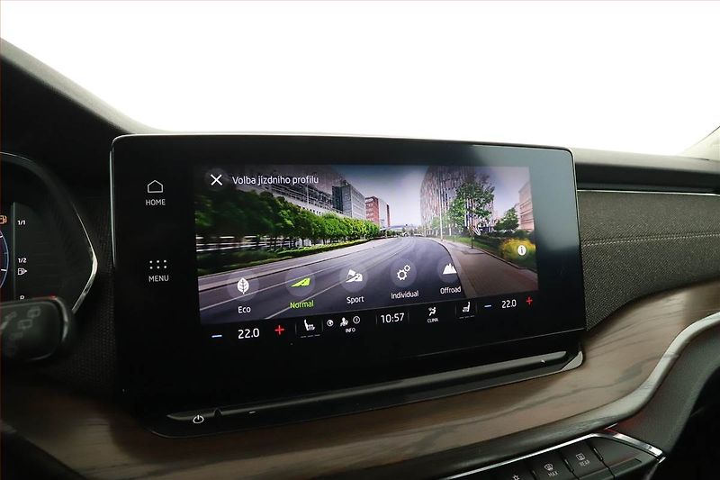 Škoda Octavia (2023) 2.0 TDI - fotka 14 z 18