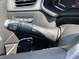 Renault Captur (2020) 1.3 TCe,103kW,Automat,Intens,Č - náhled 16