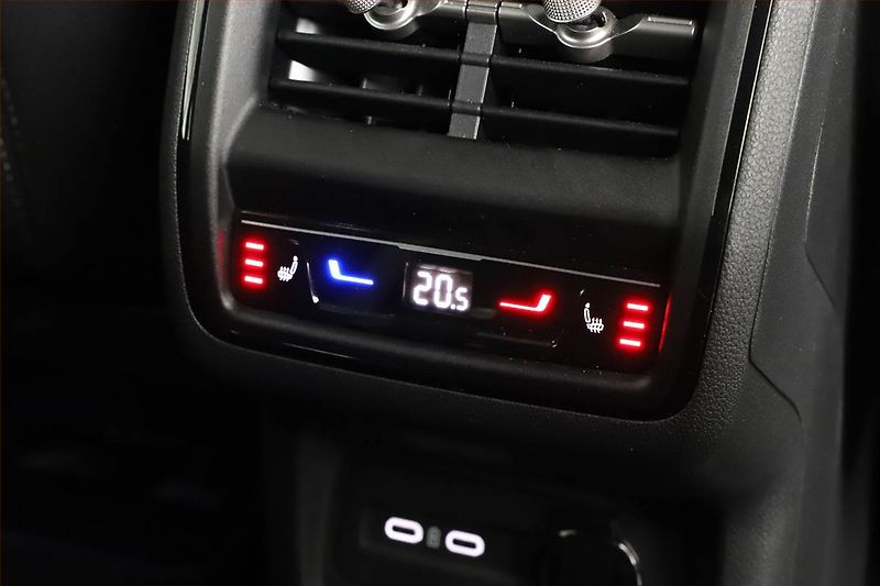 Škoda Kodiaq (2025) 2.0 TDI, SPORTLINE, DPH - fotka 17 z 20