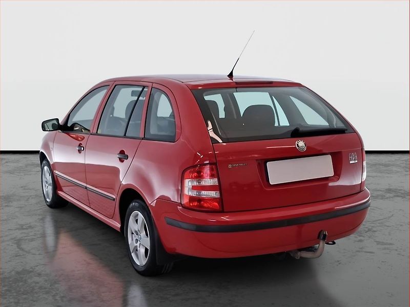 Škoda Fabia (2007) Ambiente 1.4 16V, Serv.kniha - fotka 4 z 16