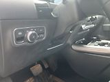 Mercedes-Benz GLA 180d Aut. - náhled 12