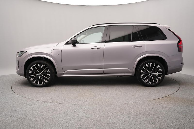 Volvo XC90 (2026) T8 AWD Plug-in DARK PLUS 7m - fotka 9 z 26