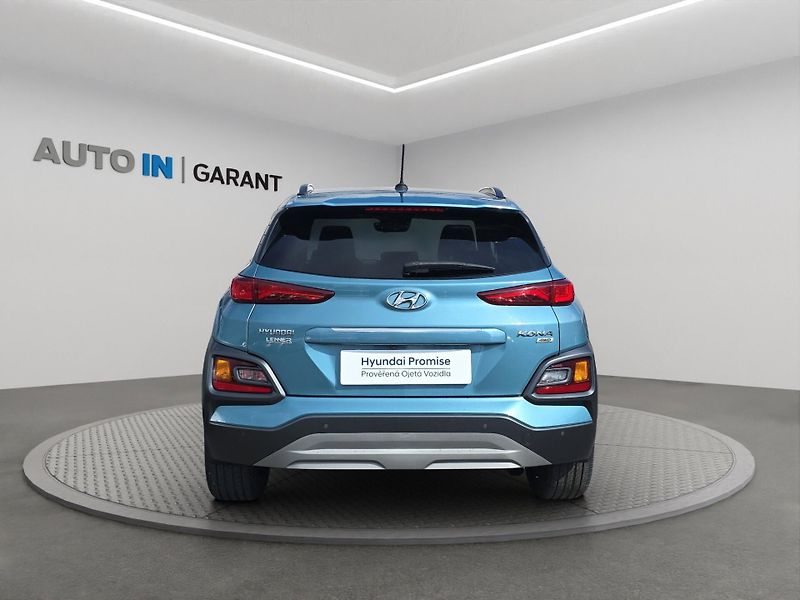 Hyundai Kona (2018) Style Premium 1.6T-GDi A/T 4x4 - fotka 6 z 30