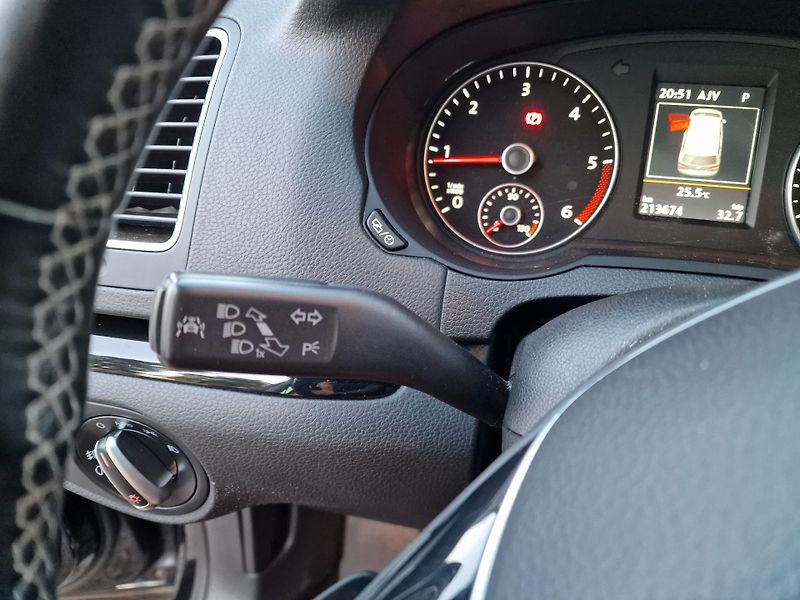Volkswagen Sharan 2,0TDI 4MOTION DSG HIGHLINE  - fotka 20 z 24