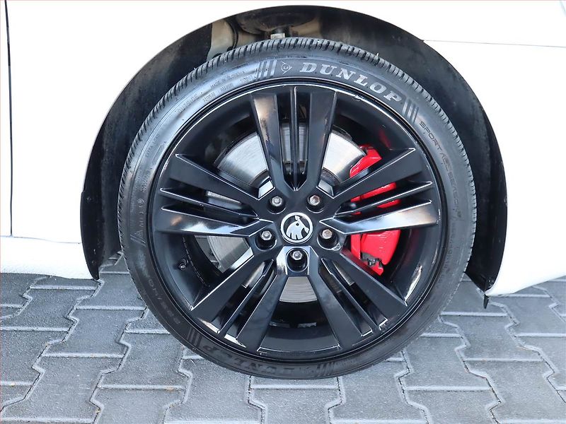 Škoda Octavia (2013) RS 2.0 TDI, Serv.kniha, Navi - fotka 14 z 19