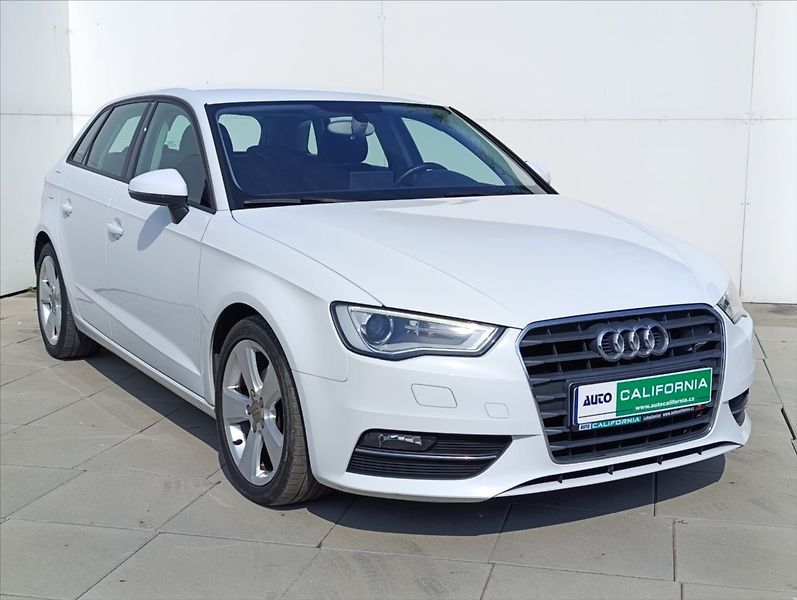 Audi A3 1,6 TDi Bi-xenon,Navi,Tempomat - fotka 4 z 34