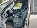 Ford Galaxy 2.0 TDCi 96 kW 7 míst - náhled 12