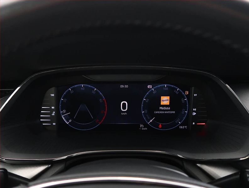 Škoda Octavia (2022) Ambition Plus 1.5 TSI - fotka 11 z 25