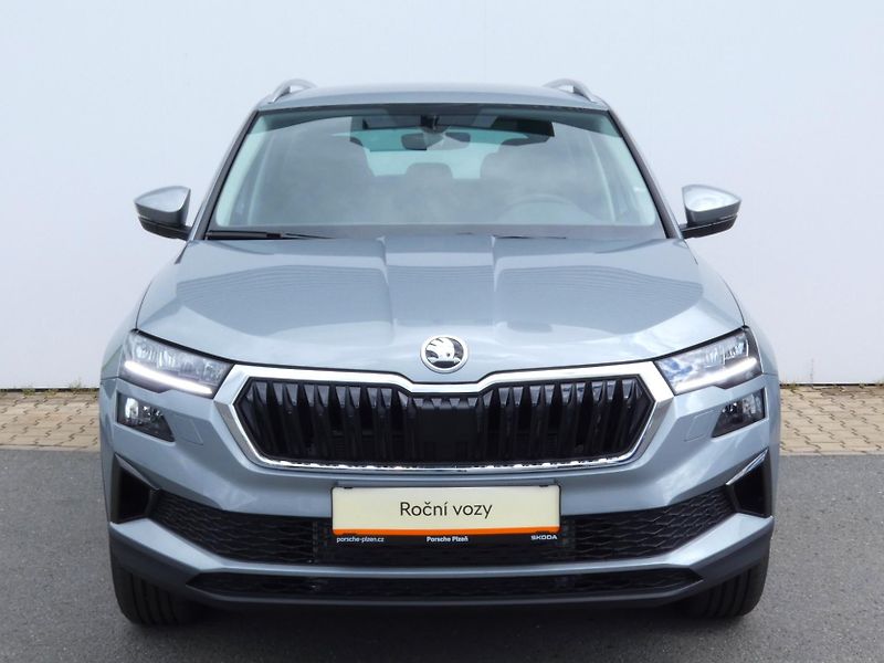 Škoda Karoq (2026) Top Selection 1.5 TSI 110 kW D - fotka 4 z 30