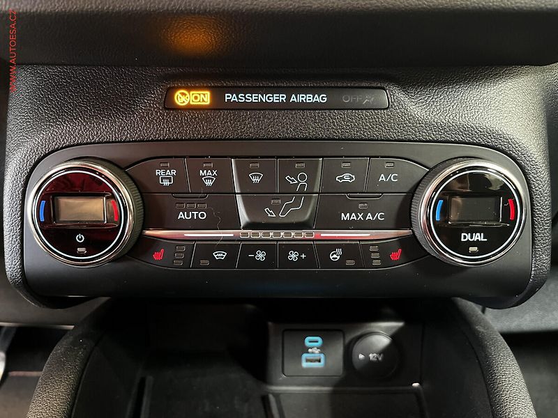 Ford Kuga (2020) 2.0 TDCi, ČR, ST-Line - fotka 15 z 20