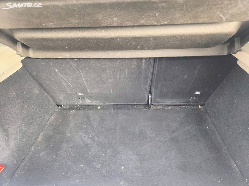Dacia Sandero 1,2,KRÁSNÉ,120KM,1MAJ74L,KLIMA - fotka 5 z 20