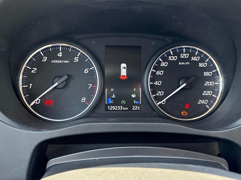 Mitsubishi Outlander (2021)  INTENSE 2.0 MIVEC 5MT 2WD - fotka 11 z 20