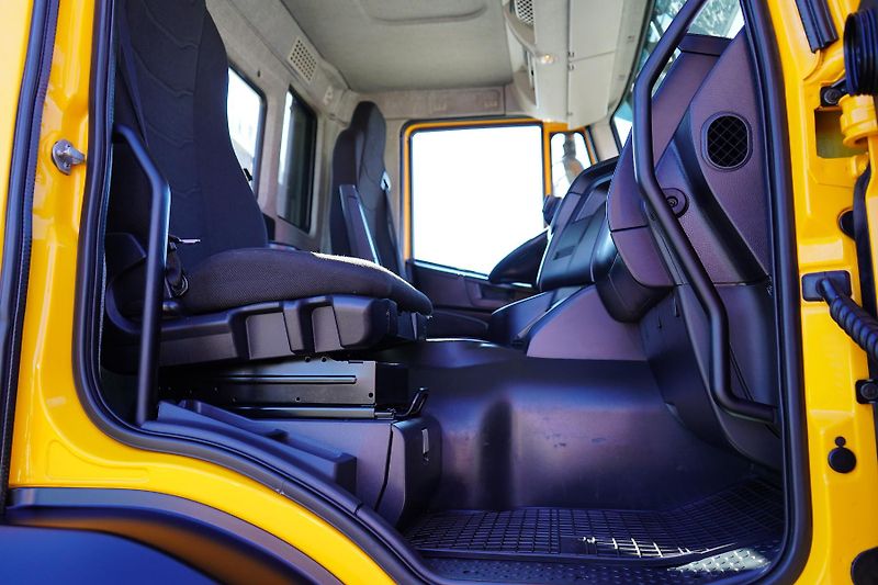 Iveco Stralis (2018) 360 / E 6 / ACC / 6 X 2 / LAWE - fotka 49 z 51