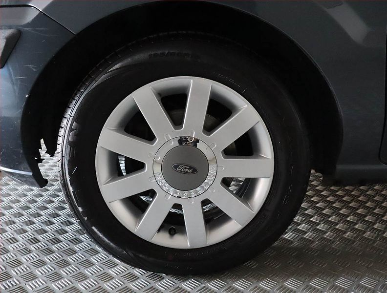 Ford Fusion (2008) 1.4, po STK, Tažné - fotka 15 z 17