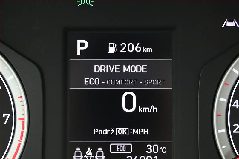 Hyundai Bayon (2022) Comfort 1.0 T-GDI, Automat, ČR - fotka 14 z 16