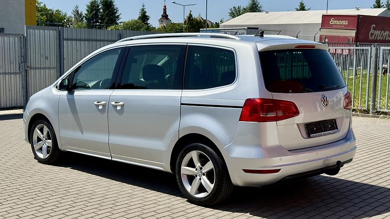 Volkswagen Sharan 2.0TSi*147kW*DSG*7MÍST*WEBASTO - fotka 2 z 27