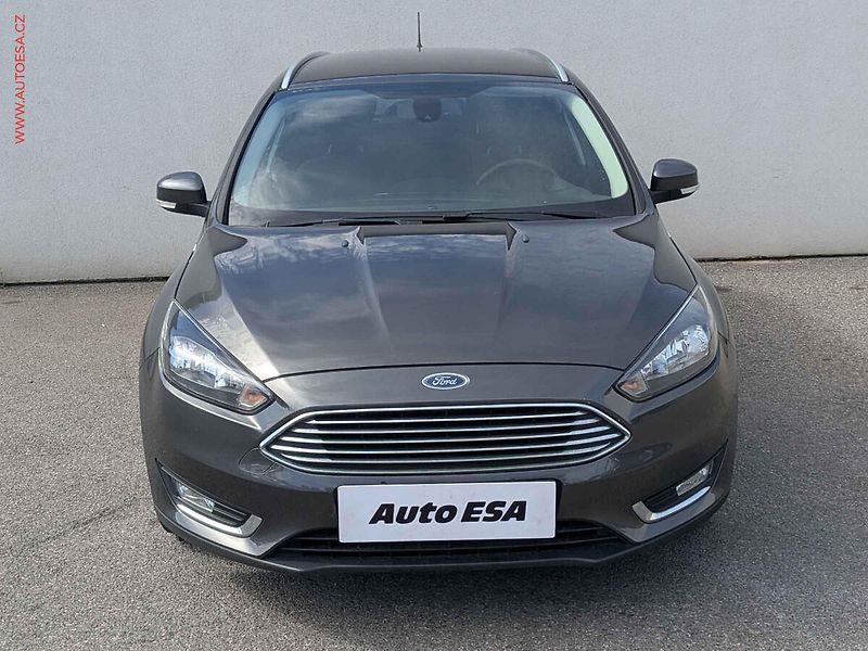 Ford Focus (2018) 1.6TDCi, 2.maj,ČR, Titanium - fotka 2 z 17