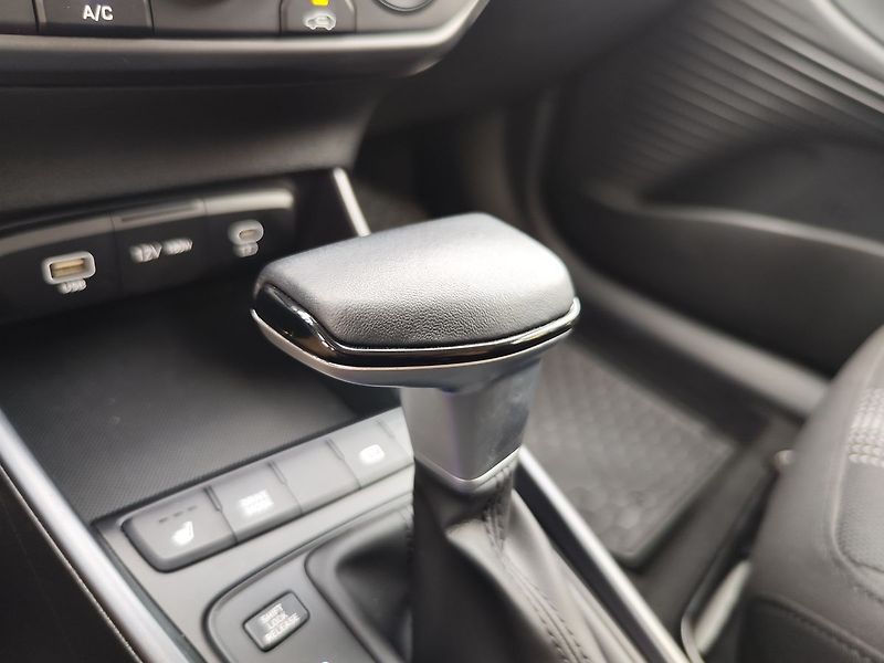 Hyundai i20 1.0 T-GDi/74kW GO! WINTER DCT - fotka 22 z 31