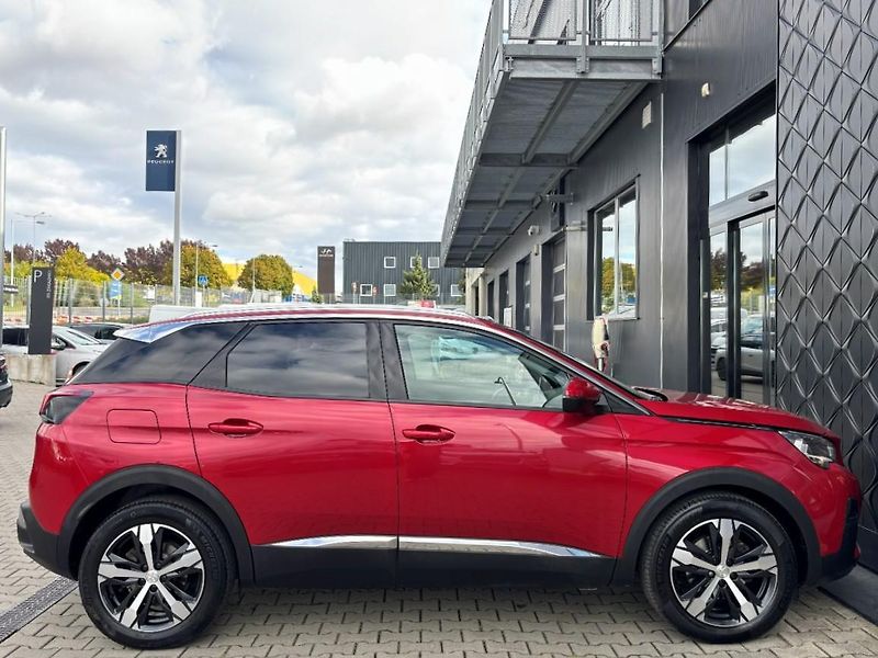 Peugeot 3008 ALLURE 1.5 BHDi 96 kW  - fotka 9 z 25