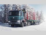 Tatra Phoenix 6x6 – univerzální vůz pro vyvážení a přepravu dřeva.