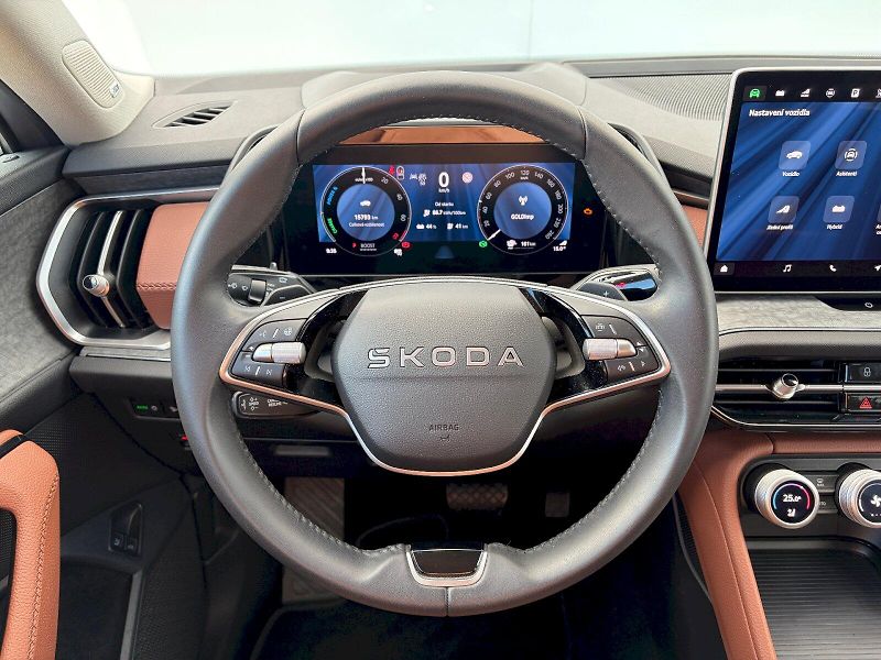 Škoda Kodiaq (2025) DSG 1.5 TSI / iV 150kW / EXCLU - fotka 17 z 35