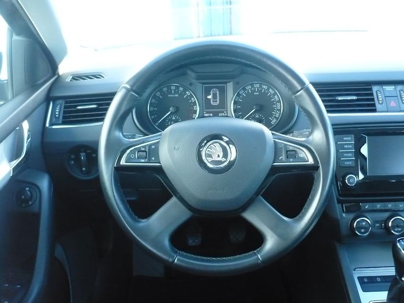 Škoda Octavia 2.0TDI 110Kw Serviska Manuál - fotka 10 z 29