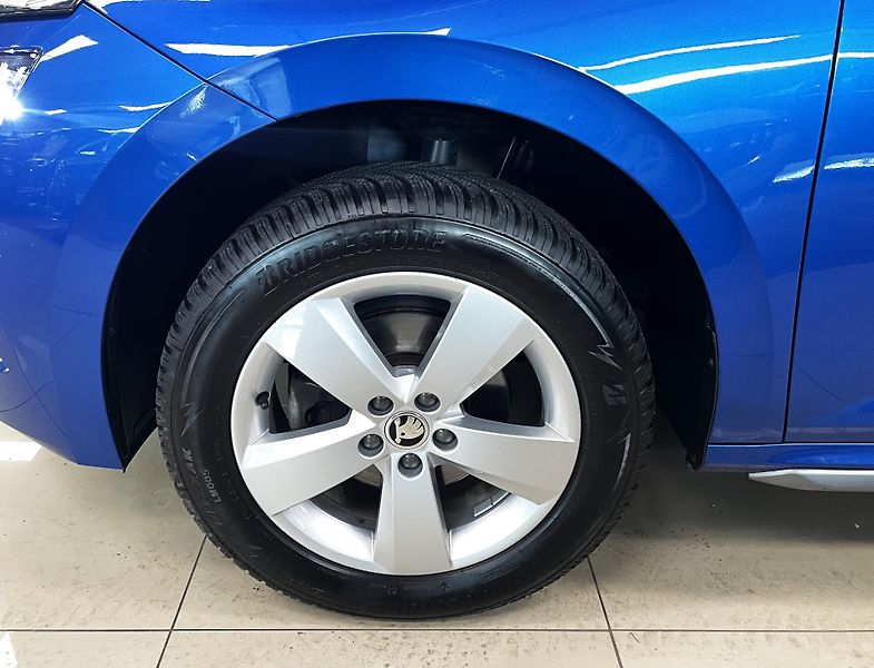 Škoda Kamiq 1.5 TSI, 110 kW, STYLE, DSG,ČR - fotka 24 z 30