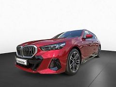 BMW i5 eDrive40 M-Sport B&W Pano 360 - fotografie inzerátu
