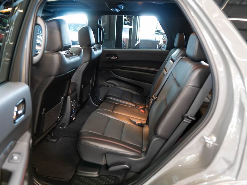 Dodge Durango (2026) 5.7 G/T Premium V8 Tow N Go - fotka 32 z 40