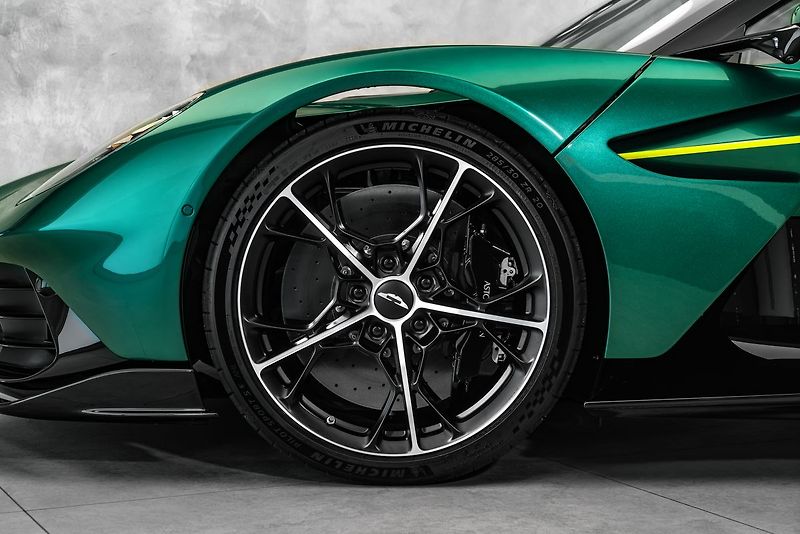 Aston Martin Valhalla - fotka 2 z 25