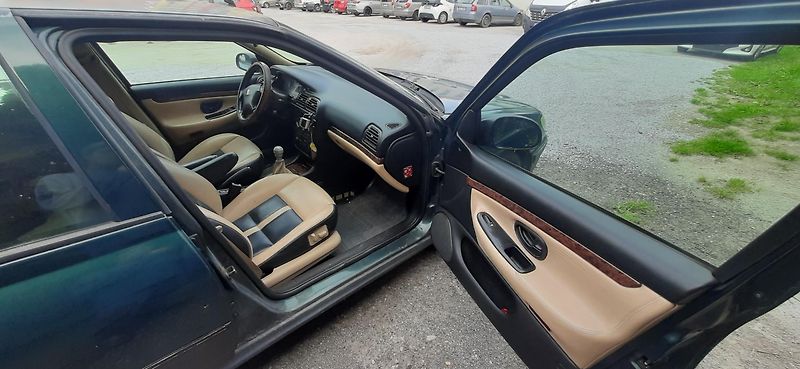 Peugeot 406 (2001) - fotka 6 z 14