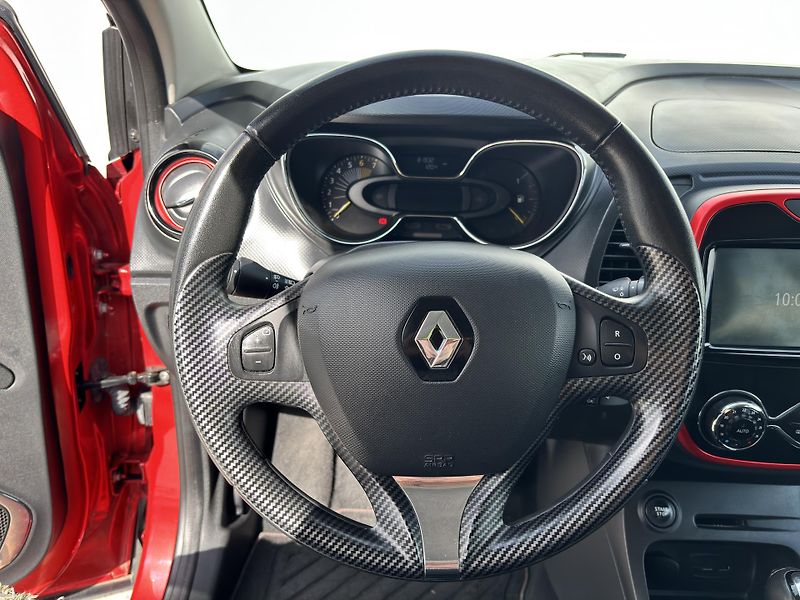 Renault Captur (2015) 1.2TCe 87kW Intense HH - fotka 20 z 29