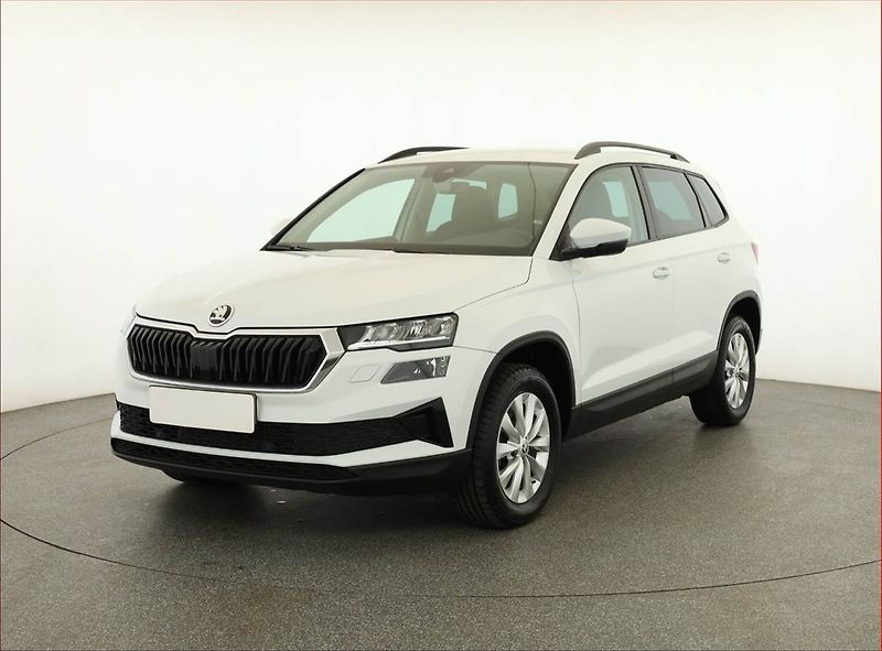 Škoda Karoq (2024) Fresh 1.5 TSI, Fresh, DPH - fotka 2 z 21