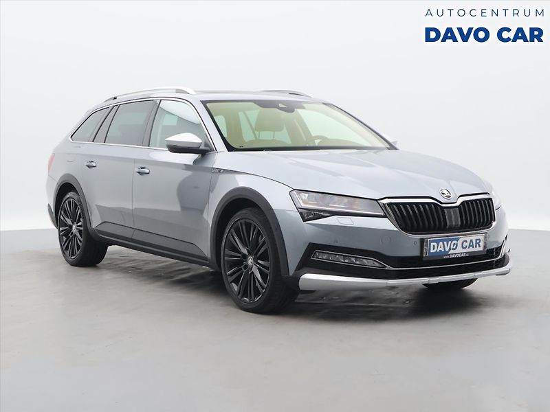 Škoda Superb 2,0 TSI 206kW Scout 4x4 DSG - fotka 1 z 35